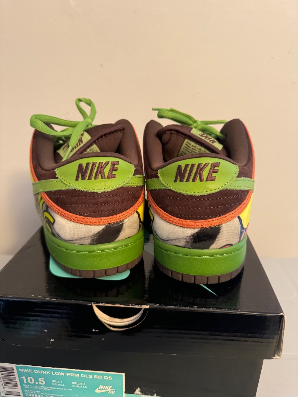 Nike SB Dunk Low De La Soul PRM
DLS SB QS Men's US 10.5 - Picture 4 of 6